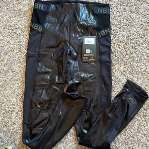 New Balance x Q Speed Shape Shield 7/8 Tight - With Pockets - MATCHING SET AVAIL